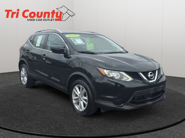 Used 2017 Nissan Rogue Sport SV AWD/4WD image 1