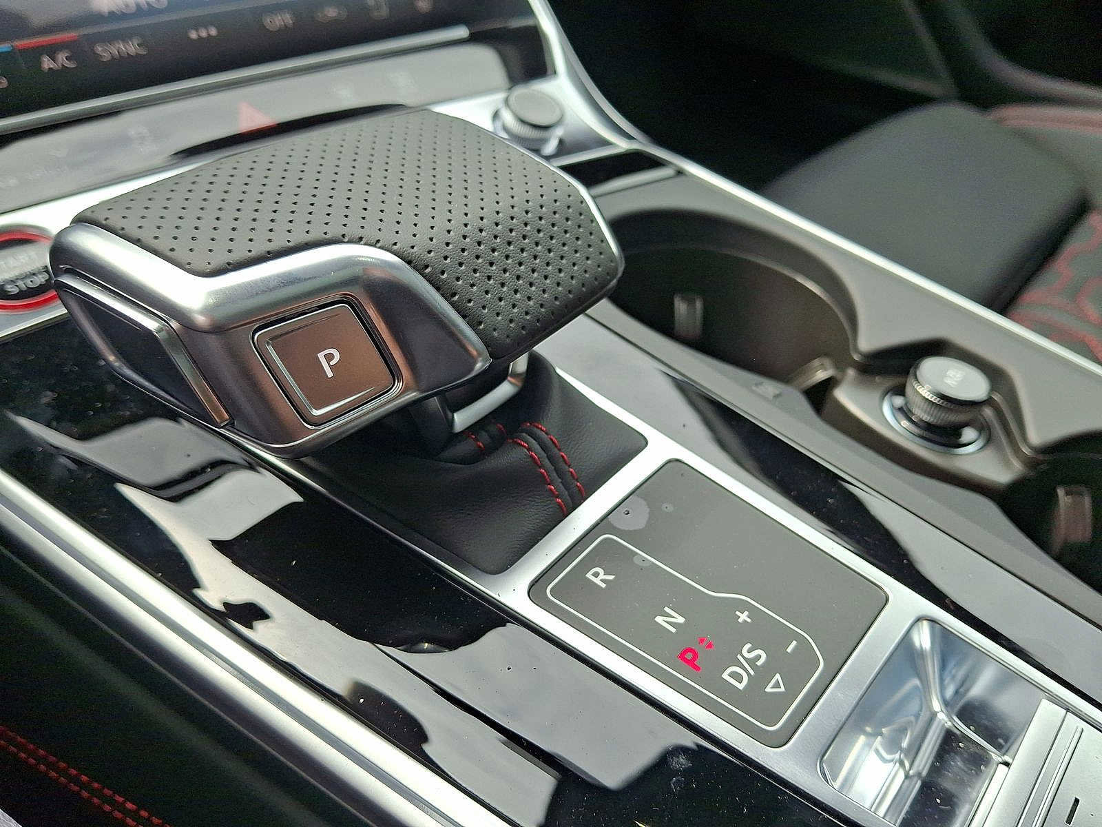 New 2026 Audi RS 6 performance image 13