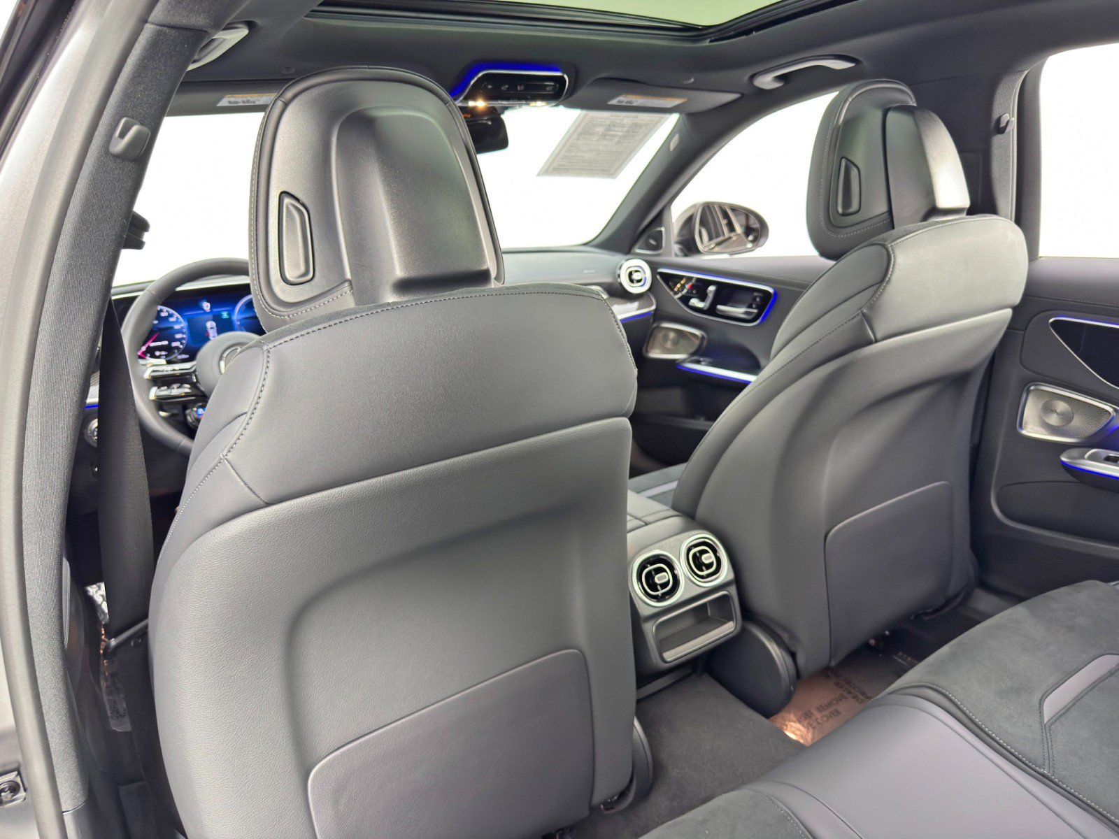 Used 2025 Mercedes-Benz C 36 AMG S image 40