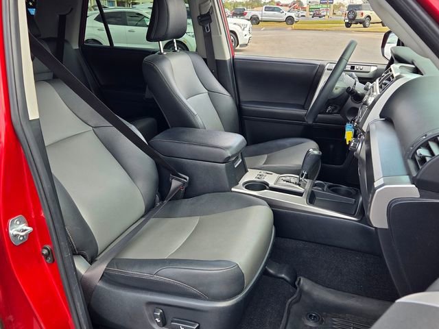 Used 2019 Toyota 4Runner SR5 Premium image 16