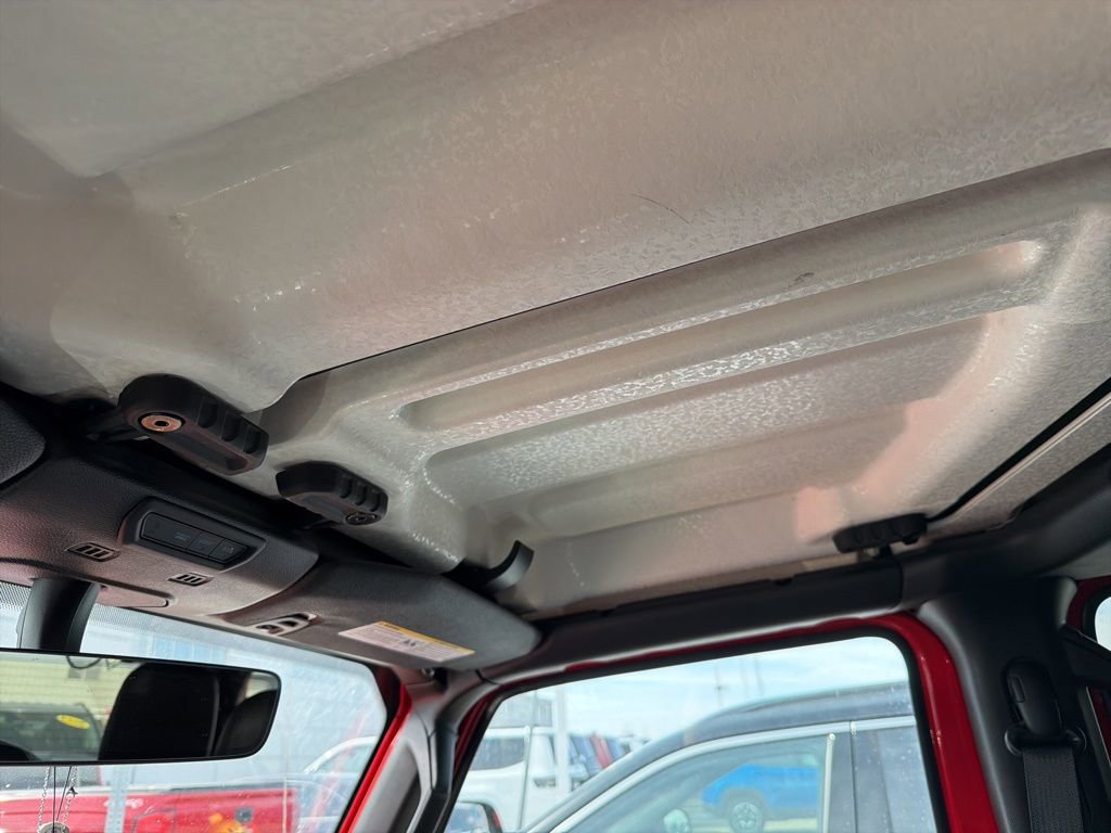 Used 2019 Jeep Wrangler Unlimited Sahara w/ Uconnect 4C Nav & Sound Group image 19