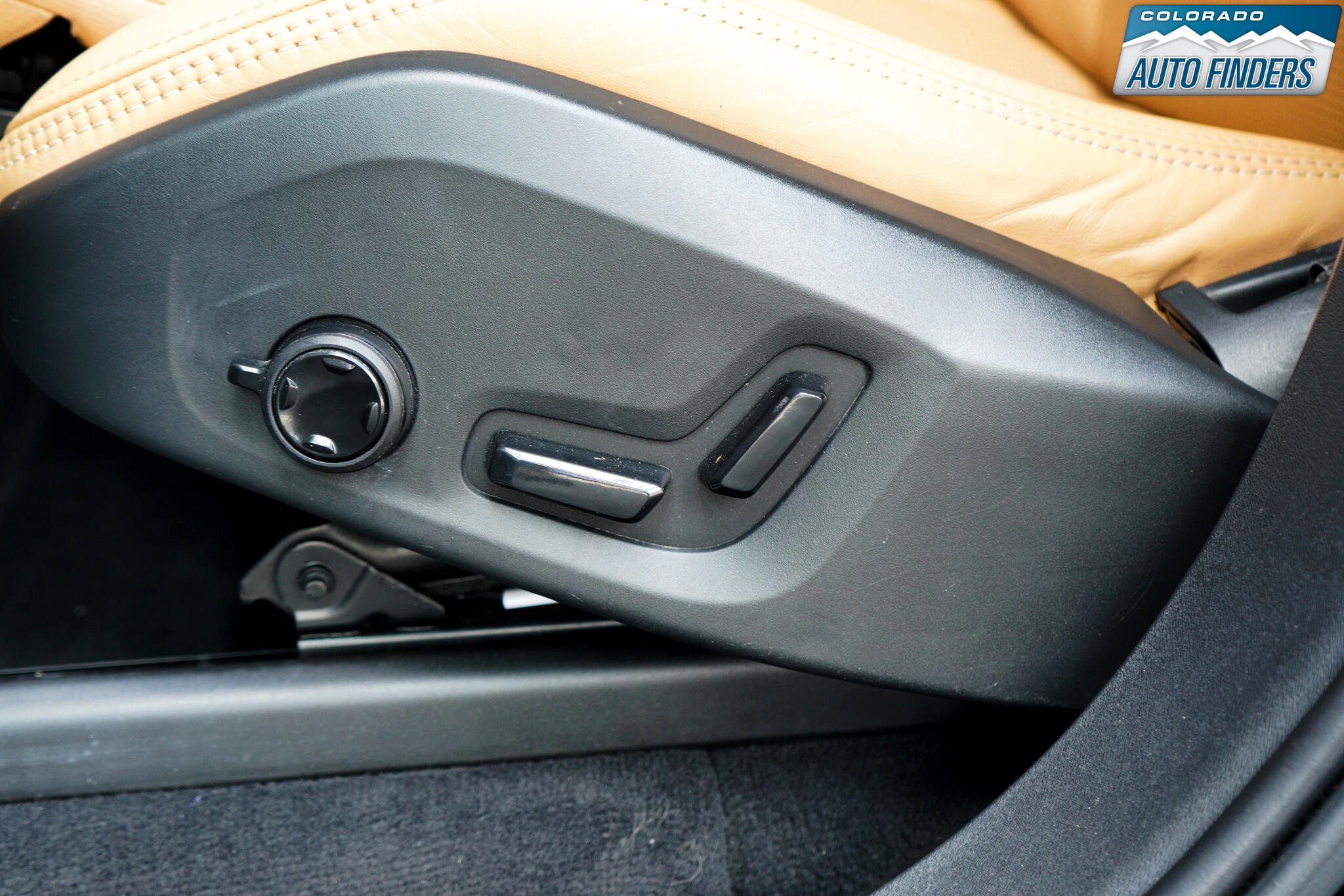 Used 2019 Volvo XC90 T6 Inscription w/ Advanced Package image 12