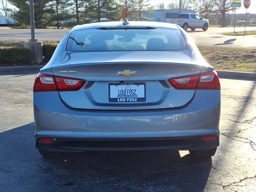 Used 2023 Chevrolet Malibu LT image 32