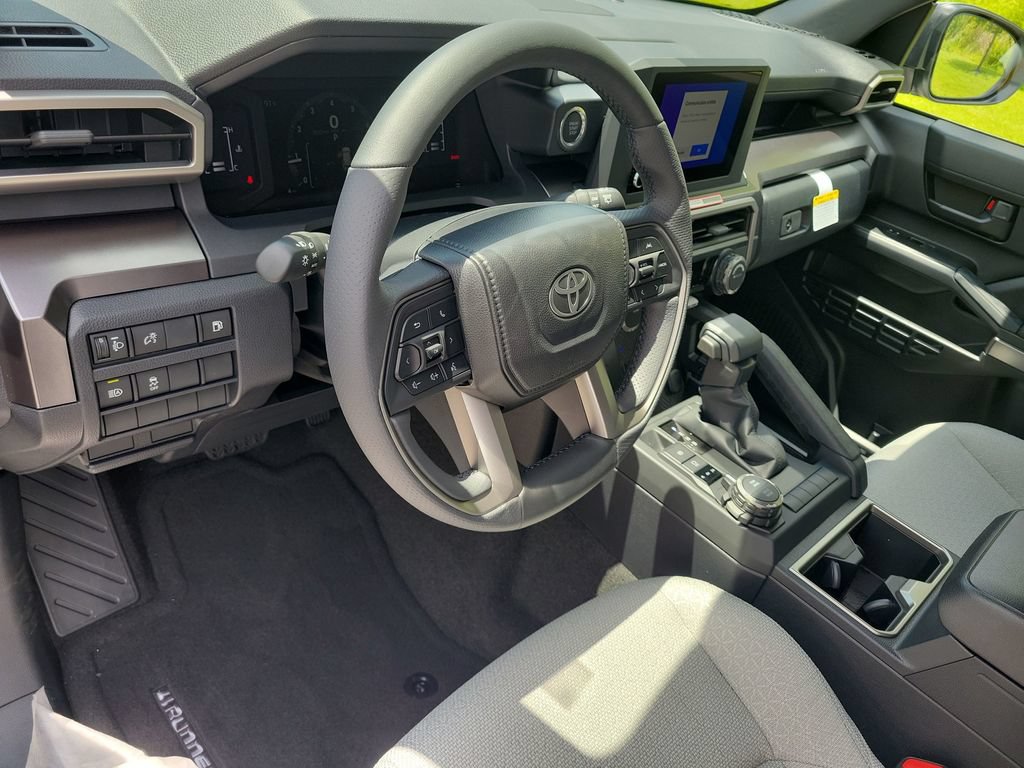 New 2026 Toyota 4Runner SR5 AWD/4WD image 7
