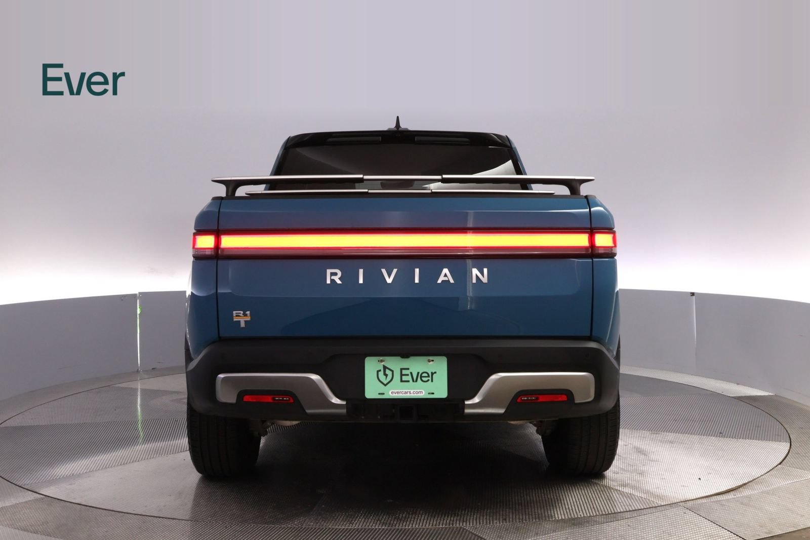 Used 2022 Rivian R1T Adventure AWD/4WD image 15