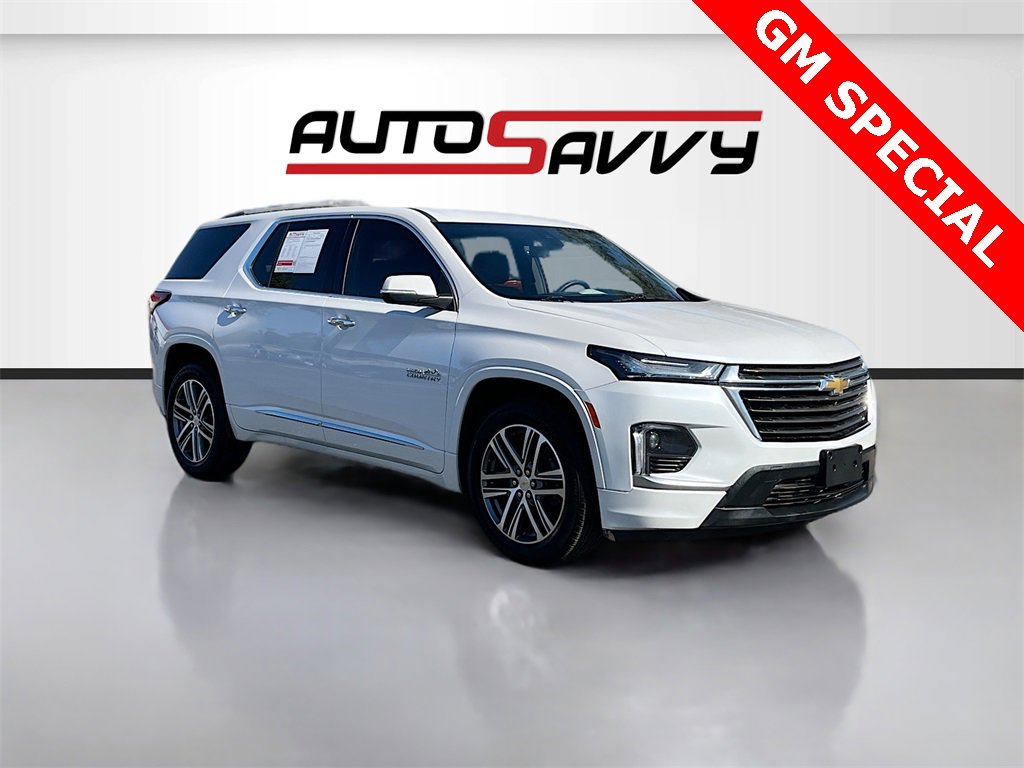 Used 2023 Chevrolet Traverse High Country image 1