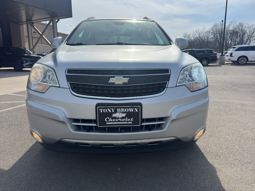 Used 2012 Chevrolet Captiva Sport LTZ AWD/4WD image 2