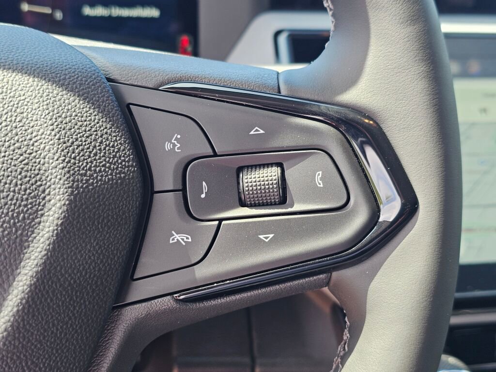 New 2027 Chevrolet Bolt LT w/ Comfort Package FWD image 33