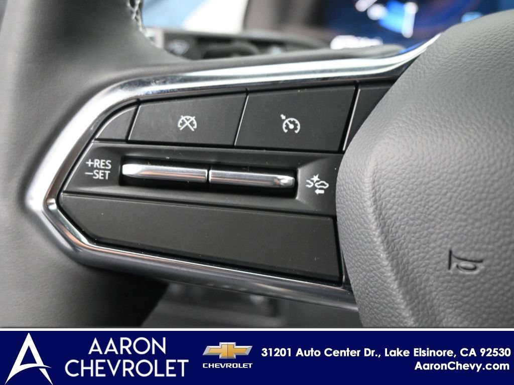 New 2026 Chevrolet Equinox EV LT AWD/4WD image 10