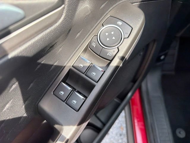 Used 2020 Ford Escape SE FWD image 23