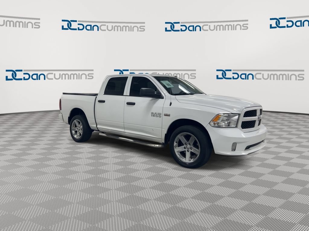 Used 2017 RAM 1500 Express w/ Express Value Package AWD/4WD image 2