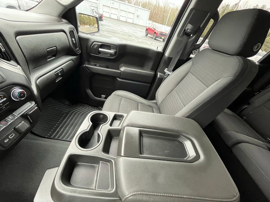 Used 2022 Chevrolet Silverado 1500 Custom AWD/4WD image 22