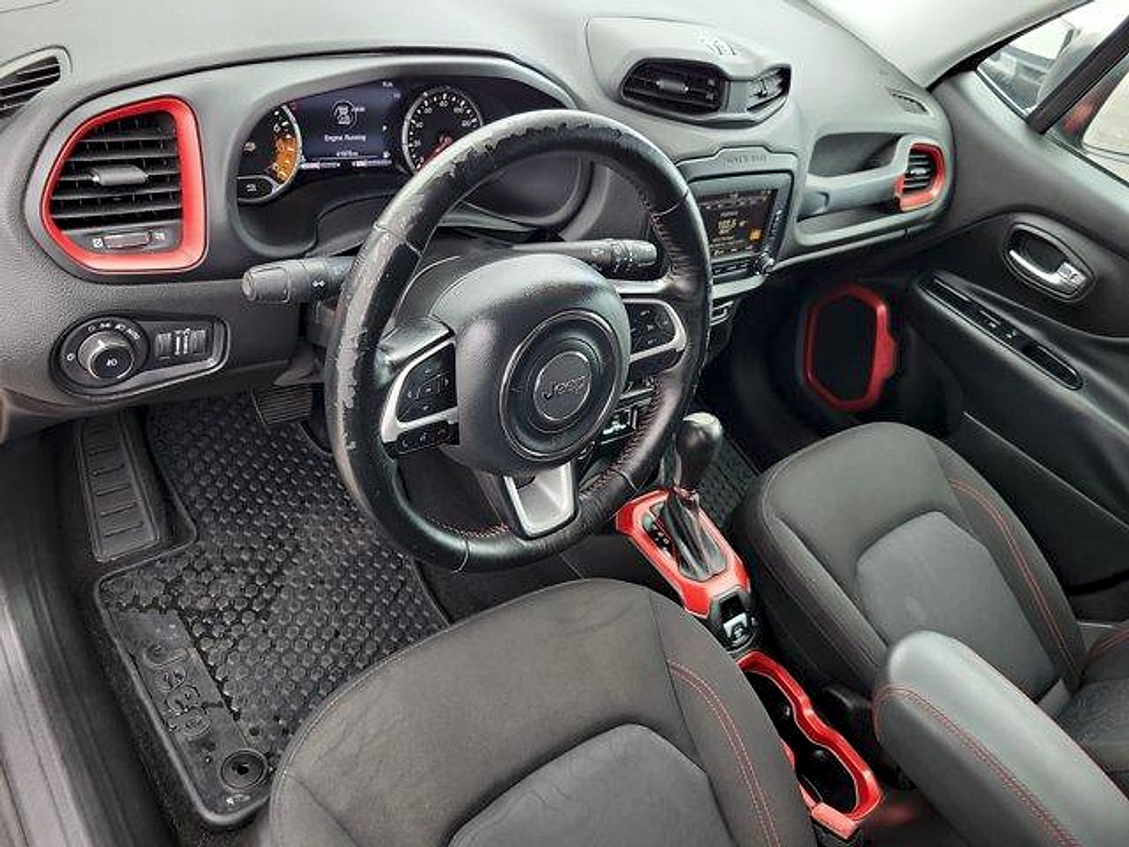 Certified 2017 Jeep Renegade Trailhawk AWD/4WD image 23