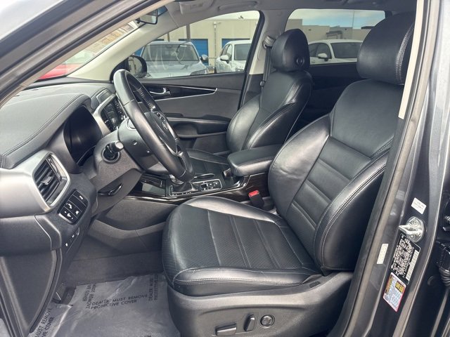 Used 2020 Kia Sorento EX image 12
