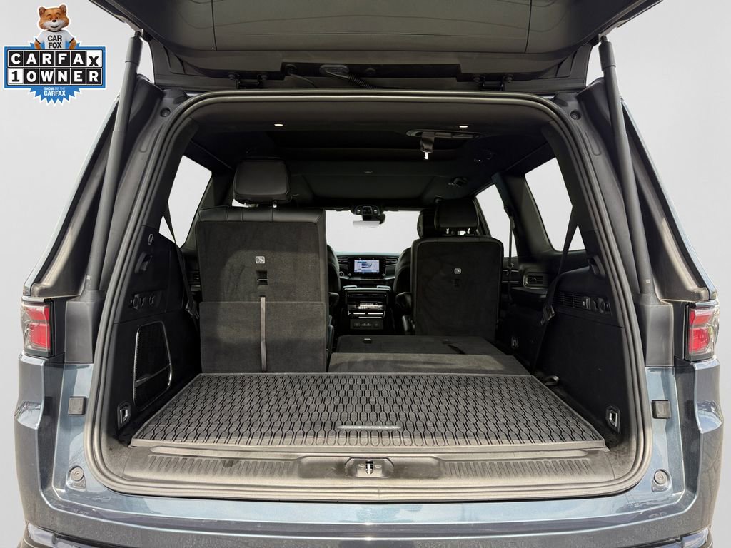 Certified 2024 Jeep Wagoneer Series II AWD/4WD image 18