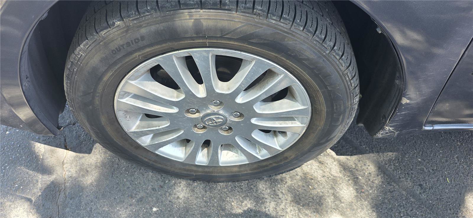 Used 2009 Toyota Sienna XLE FWD image 10