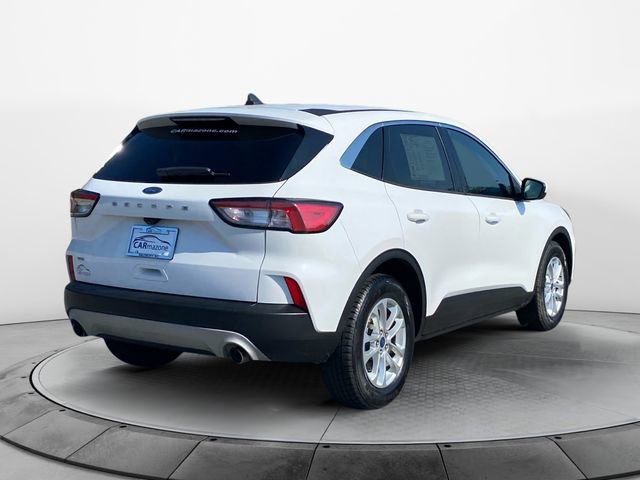 Used 2021 Ford Escape SE image 5