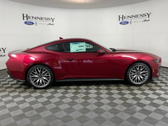 Used 2025 Ford Mustang Premium image 9