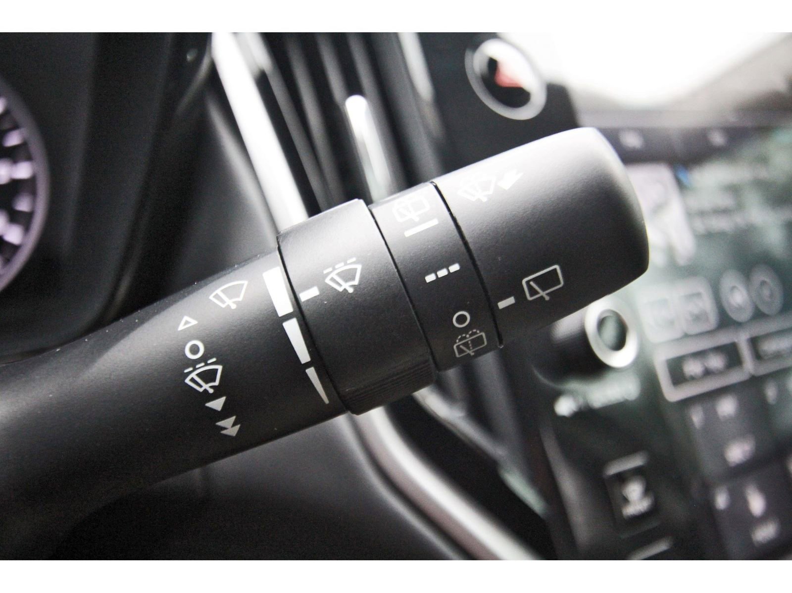 Certified 2023 Subaru Outback Premium AWD/4WD image 18