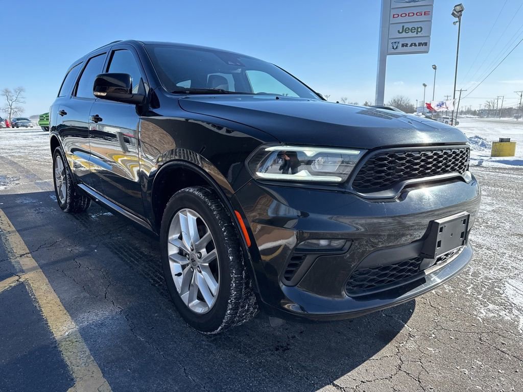 Used 2023 Dodge Durango GT image 2