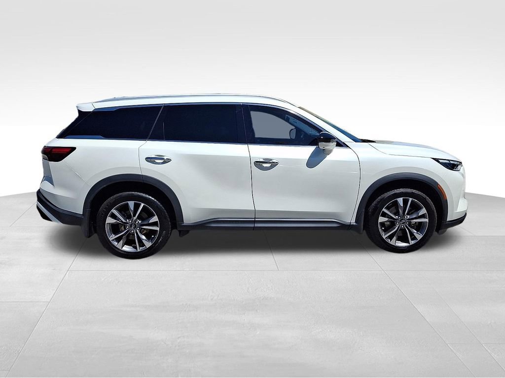 Used 2023 INFINITI QX60 Luxe w/ Vision Package AWD/4WD image 7