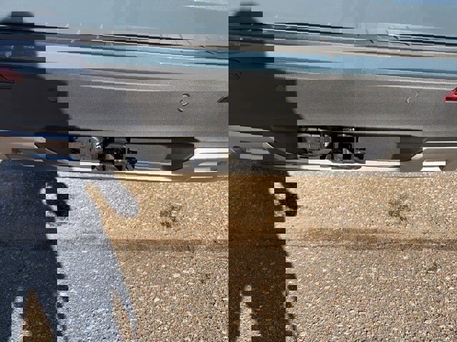 New 2026 Ford Explorer Active w/ Active Comfort Package image 12