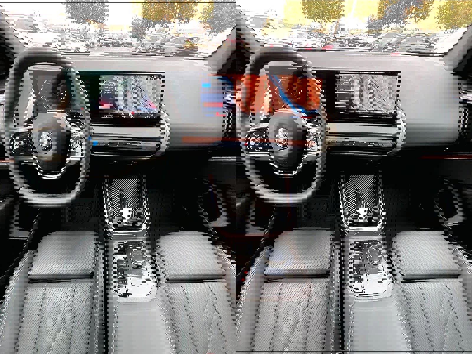 Used 2025 BMW X3 xDrive30i w/ Premium Package image 16