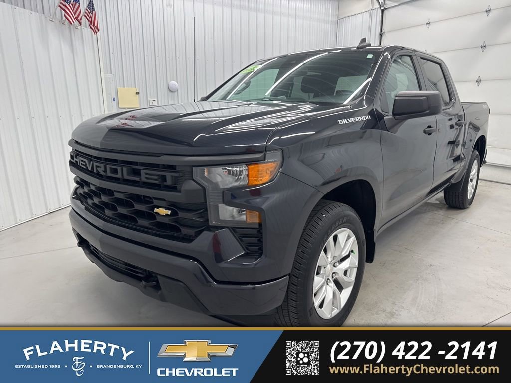 Used 2023 Chevrolet Silverado 1500 Custom AWD/4WD image 6