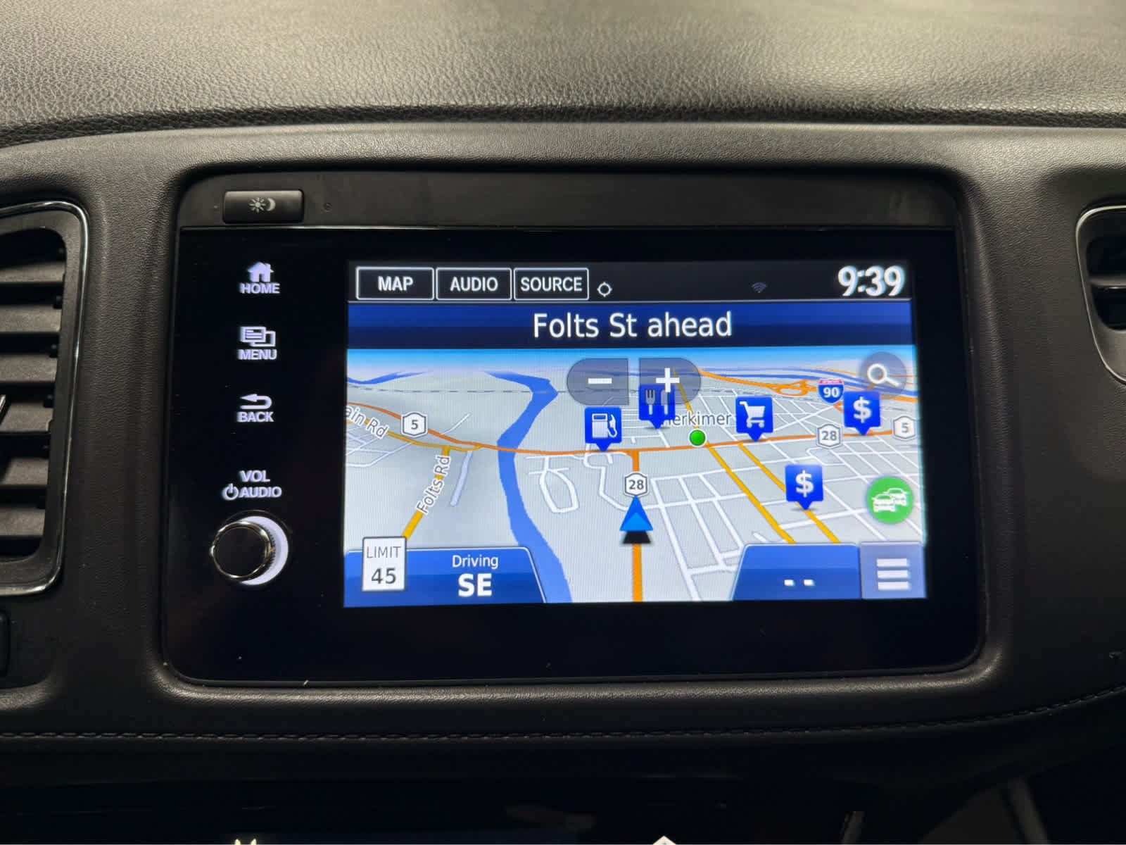 Used 2020 Honda HR-V Touring image 17