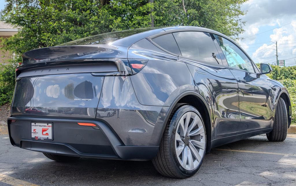 Used 2026 Tesla Model Y Long Range image 27