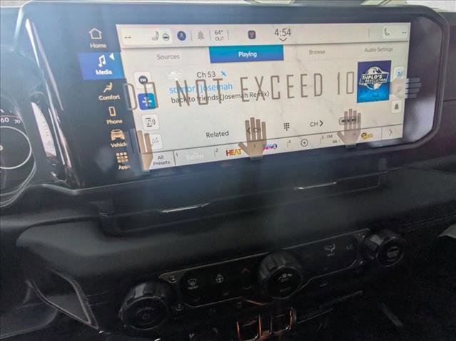 New 2025 Jeep Gladiator Sport image 4