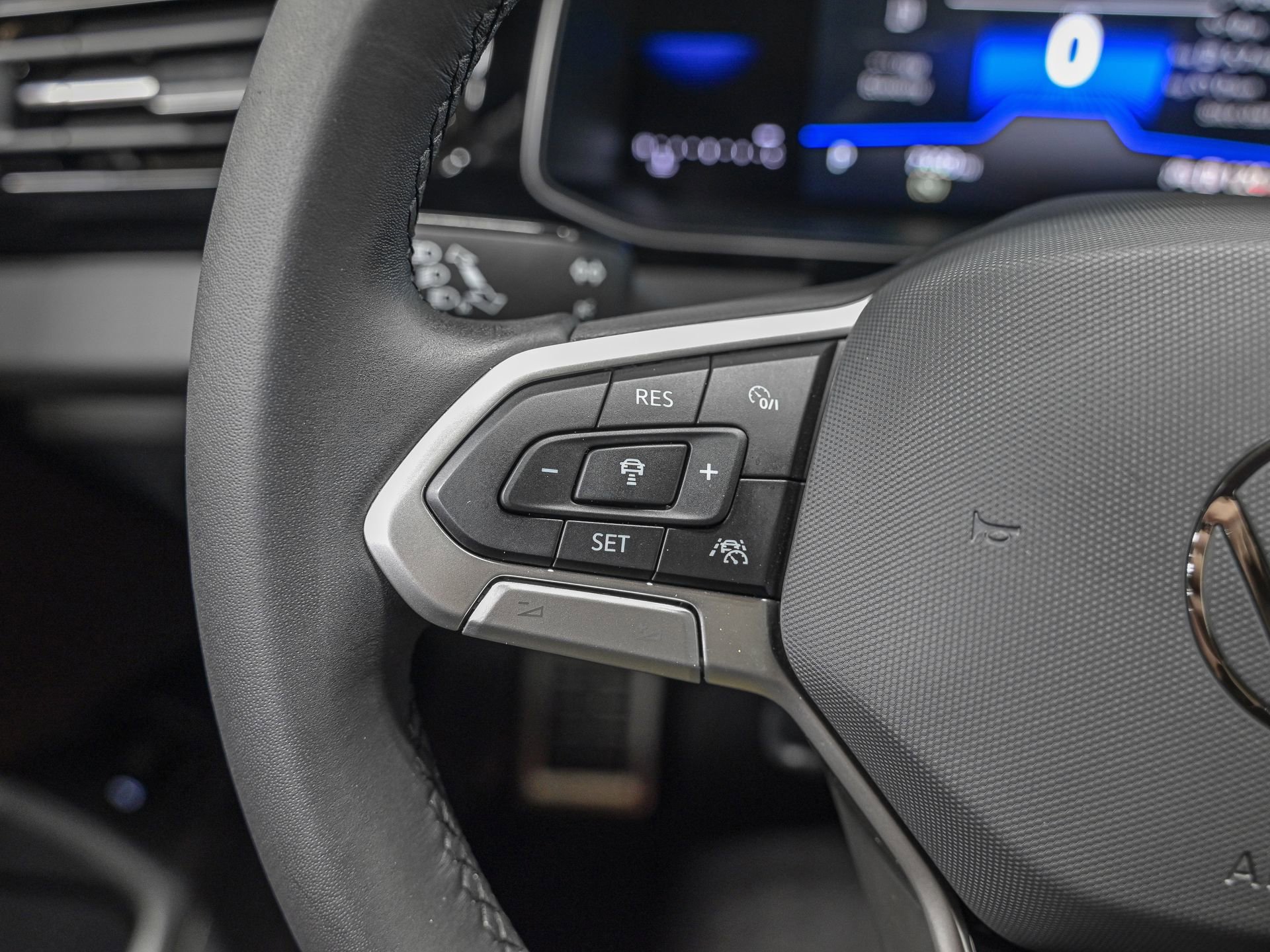 Used 2025 Volkswagen Jetta Sport image 18