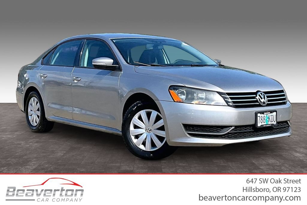 Used 2013 Volkswagen Passat 2.5 S FWD image 1