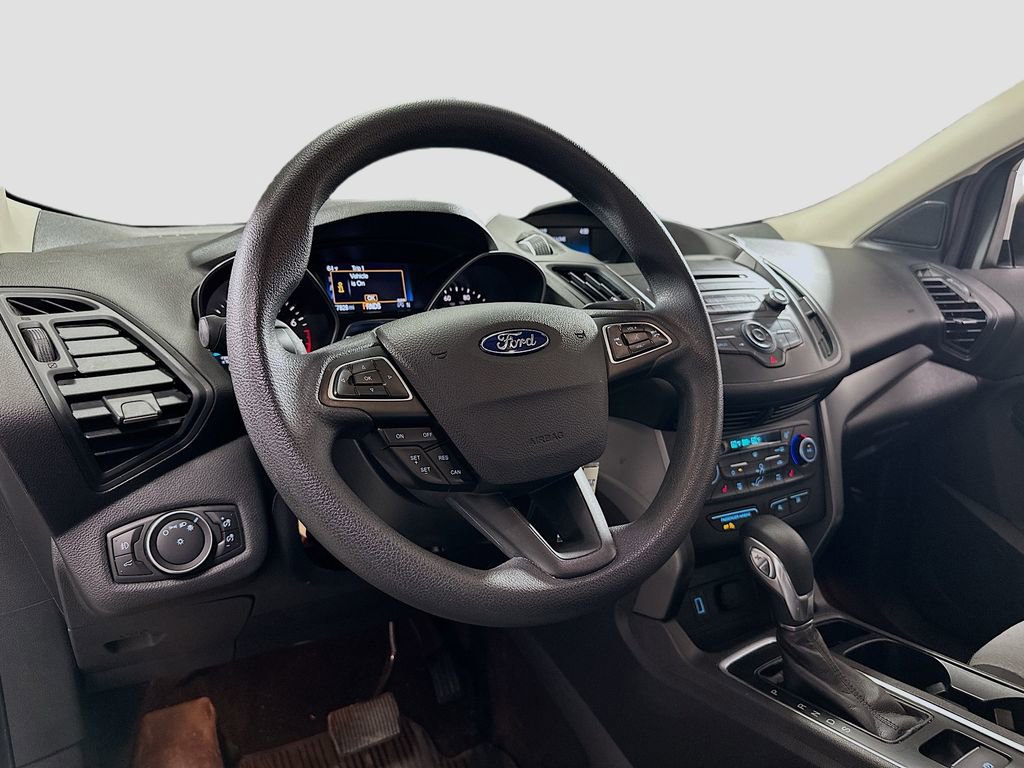 Used 2018 Ford Escape SE image 10