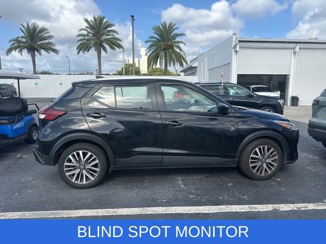 Used 2021 Nissan Kicks SV image 5