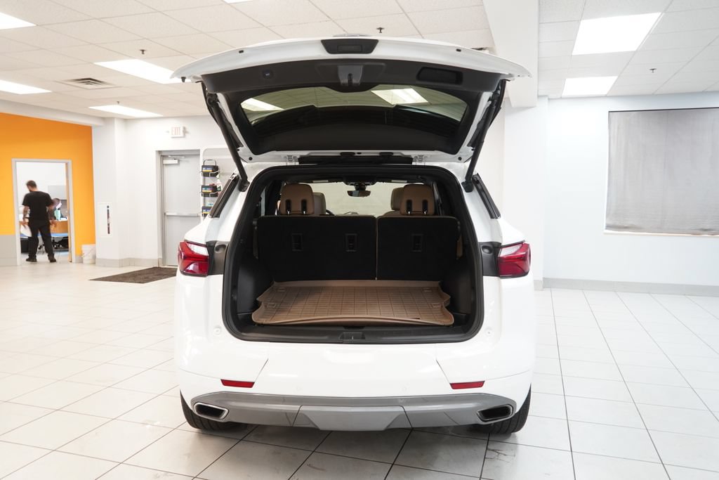 Used 2019 Chevrolet Blazer Premier w/ Sun and Wheels Package FWD image 10