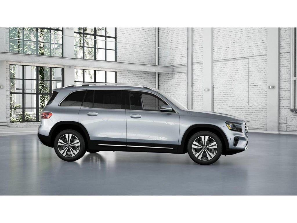 Used 2026 Mercedes-Benz GLB 250 4MATIC image 15