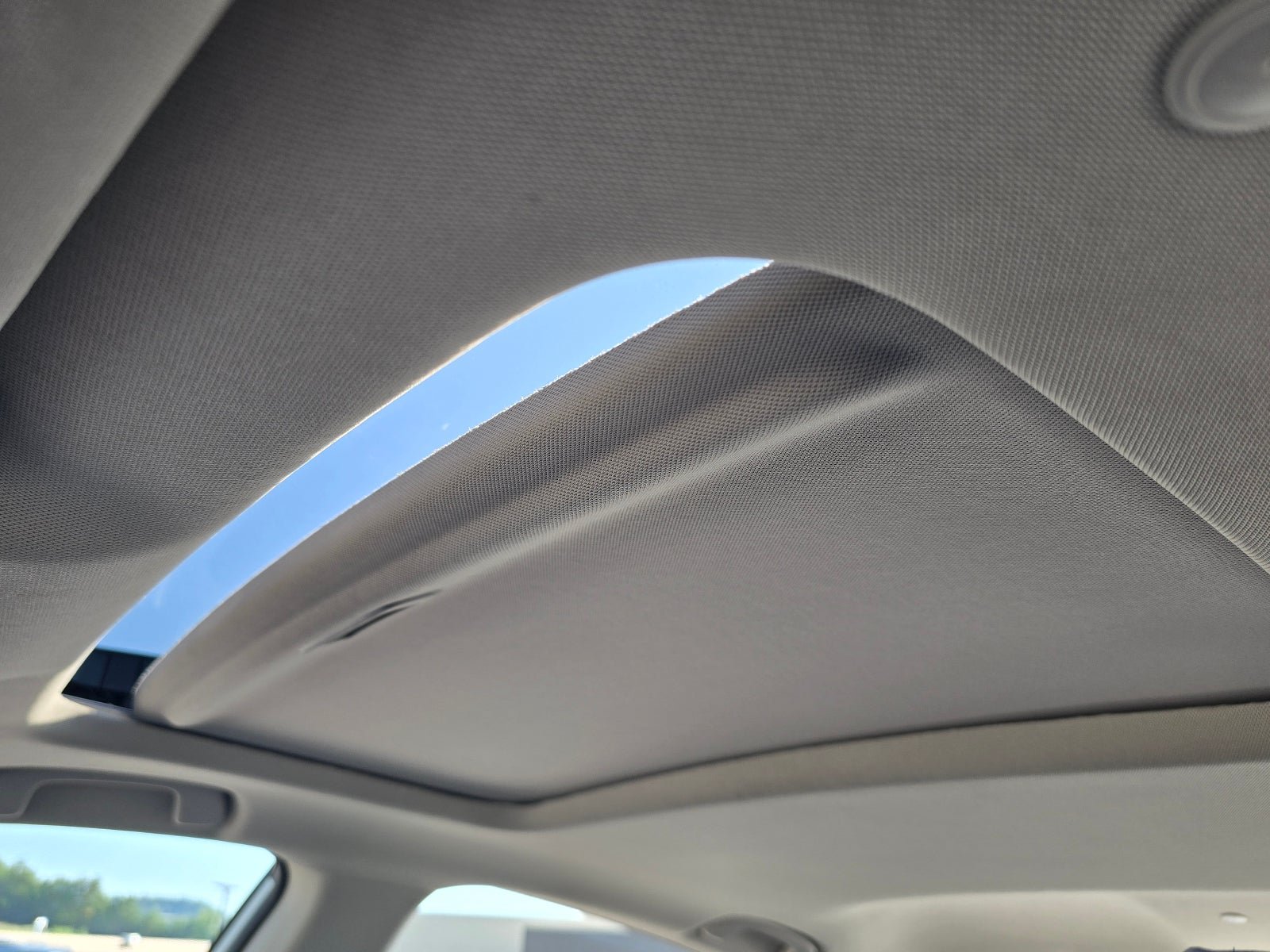 Used 2024 Honda Accord EX-L image 23
