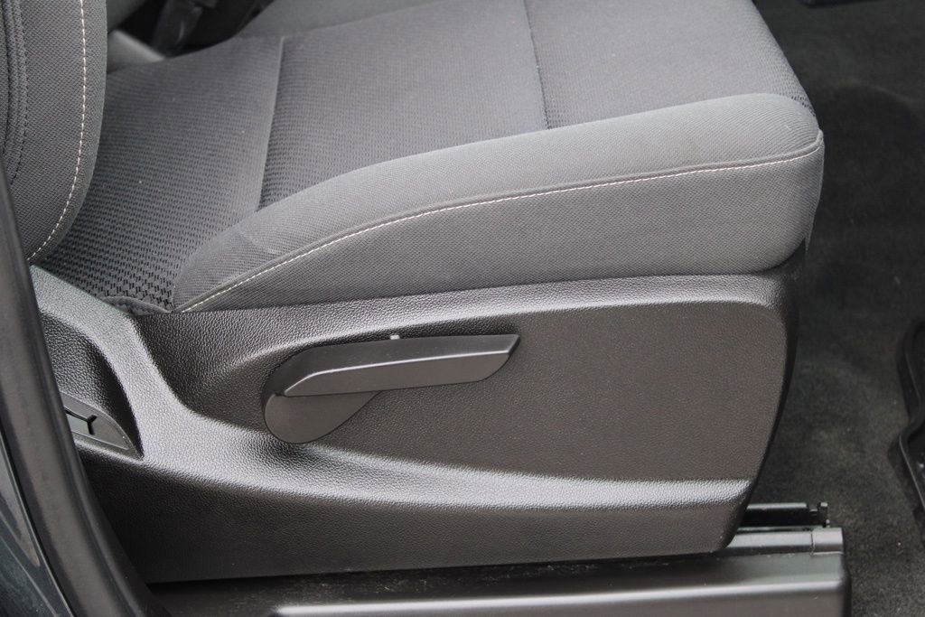 Used 2018 Chevrolet Silverado 1500 LT w/ All Star Edition image 20