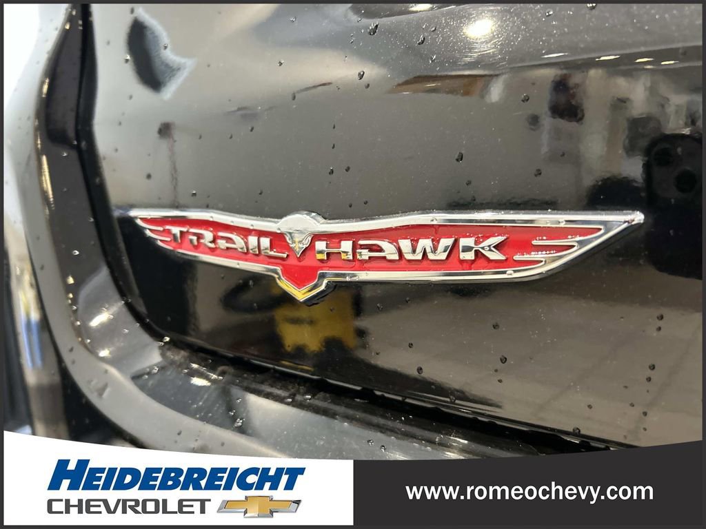 Used 2018 Jeep Compass Trailhawk w/ Navigation Group AWD/4WD image 35