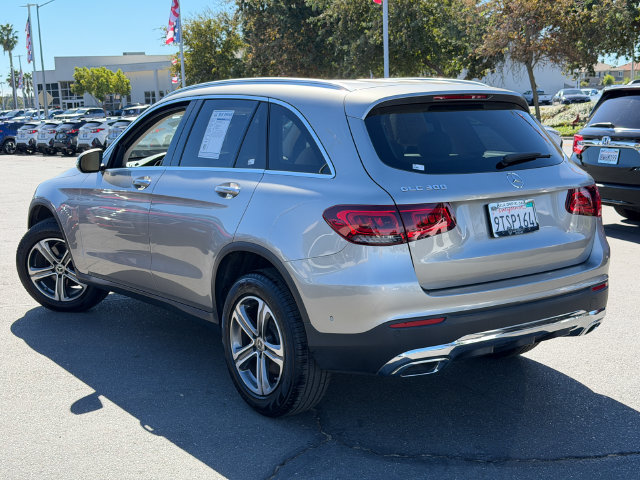 Used 2021 Mercedes-Benz GLC 300 w/ Premium Package image 9