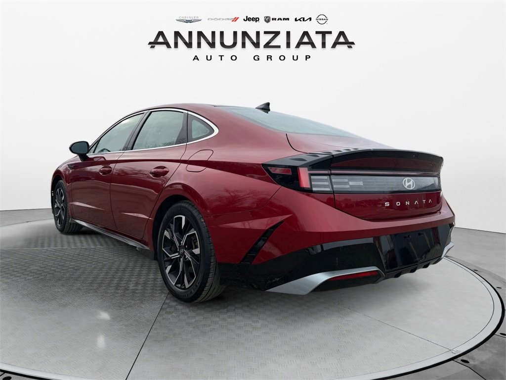 Used 2024 Hyundai Sonata SEL image 3