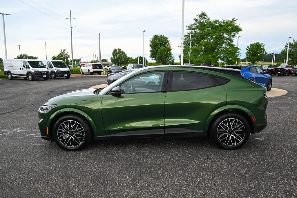 Used 2025 Ford Mustang Mach-E Premium AWD/4WD image 8