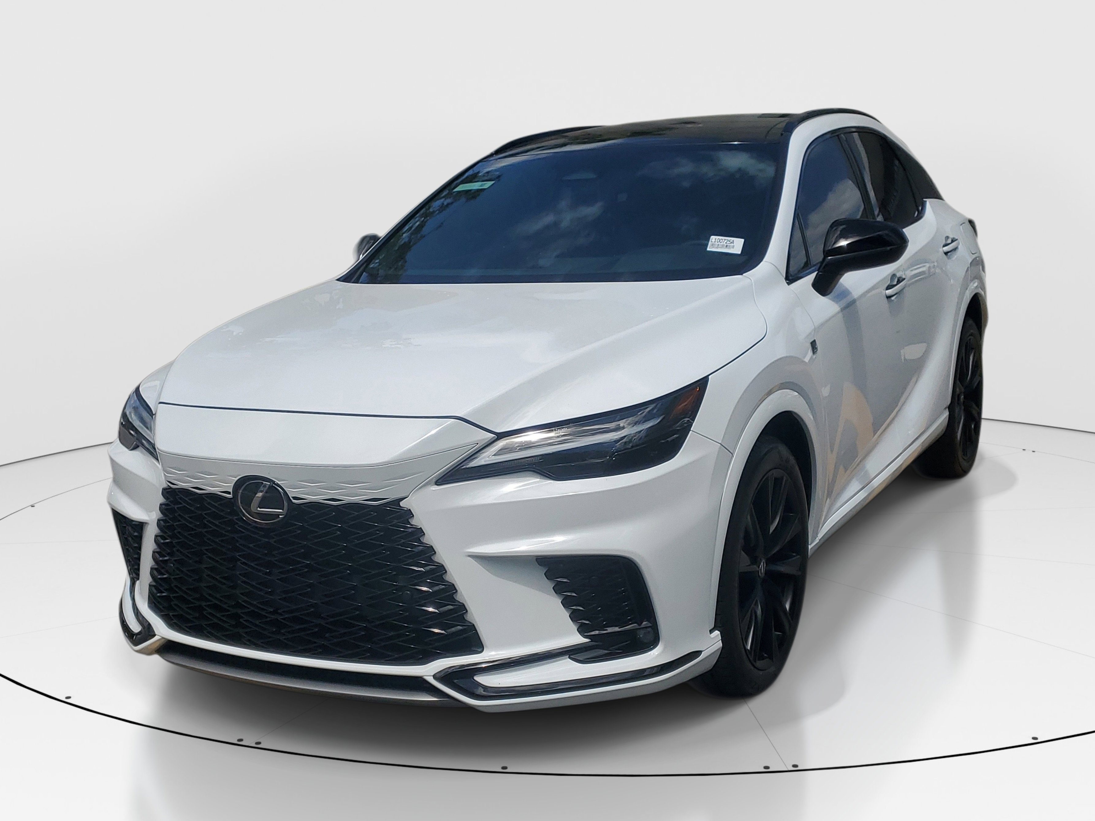 Used 2024 Lexus RX 500h F Sport w/ Cold Area Package image 3