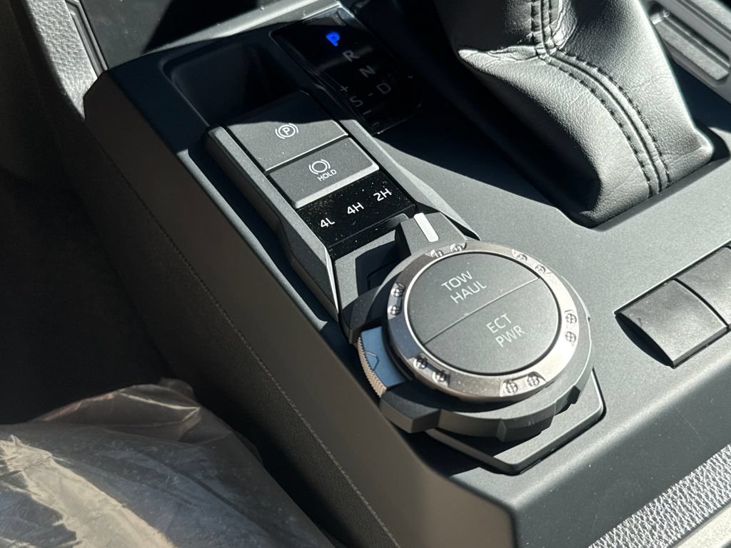 New 2026 Toyota Tacoma SR5 AWD/4WD image 29