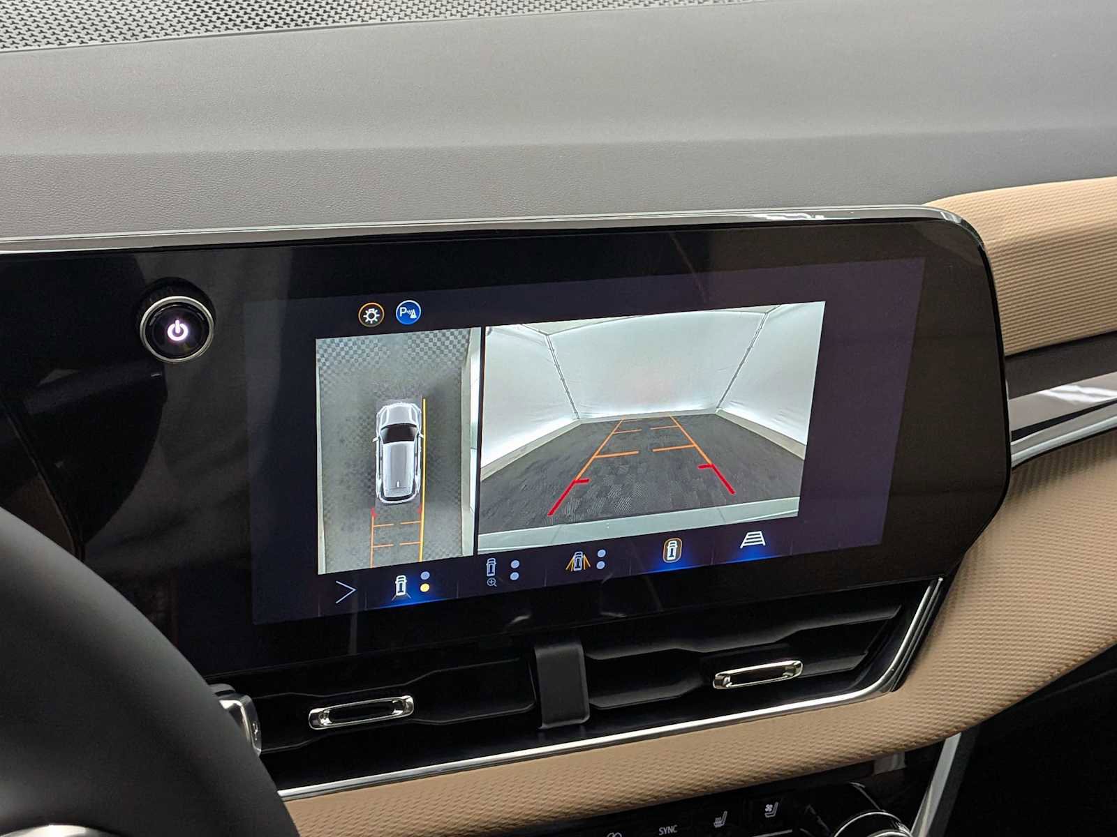 New 2026 Chevrolet Equinox ACTIV w/ Convenience Package III image 28