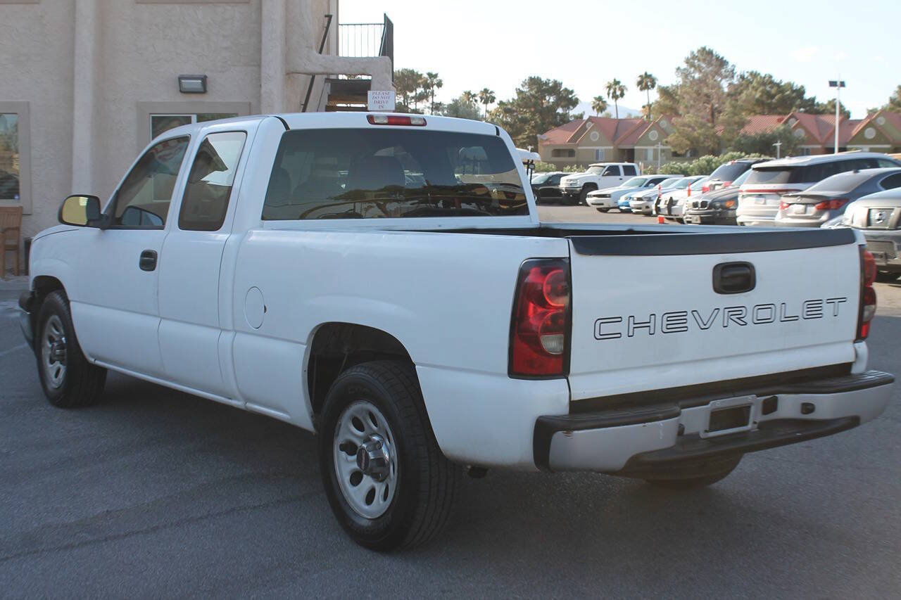 Used 2006 Chevrolet Silverado 1500 W/T RWD image 5