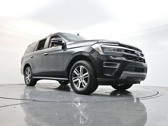 Used 2022 Ford Expedition Limited image 29