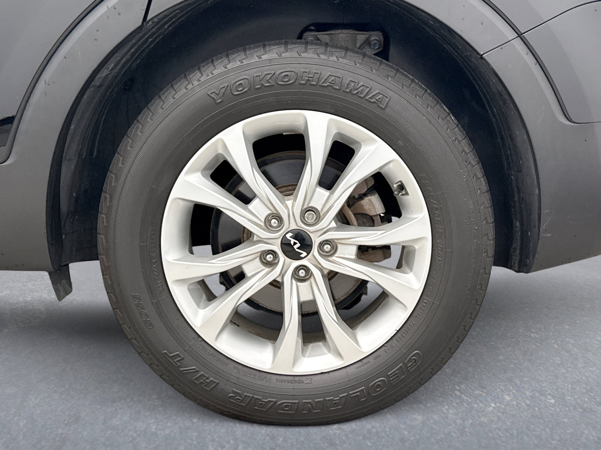 Used 2022 Kia Telluride LX AWD/4WD image 26
