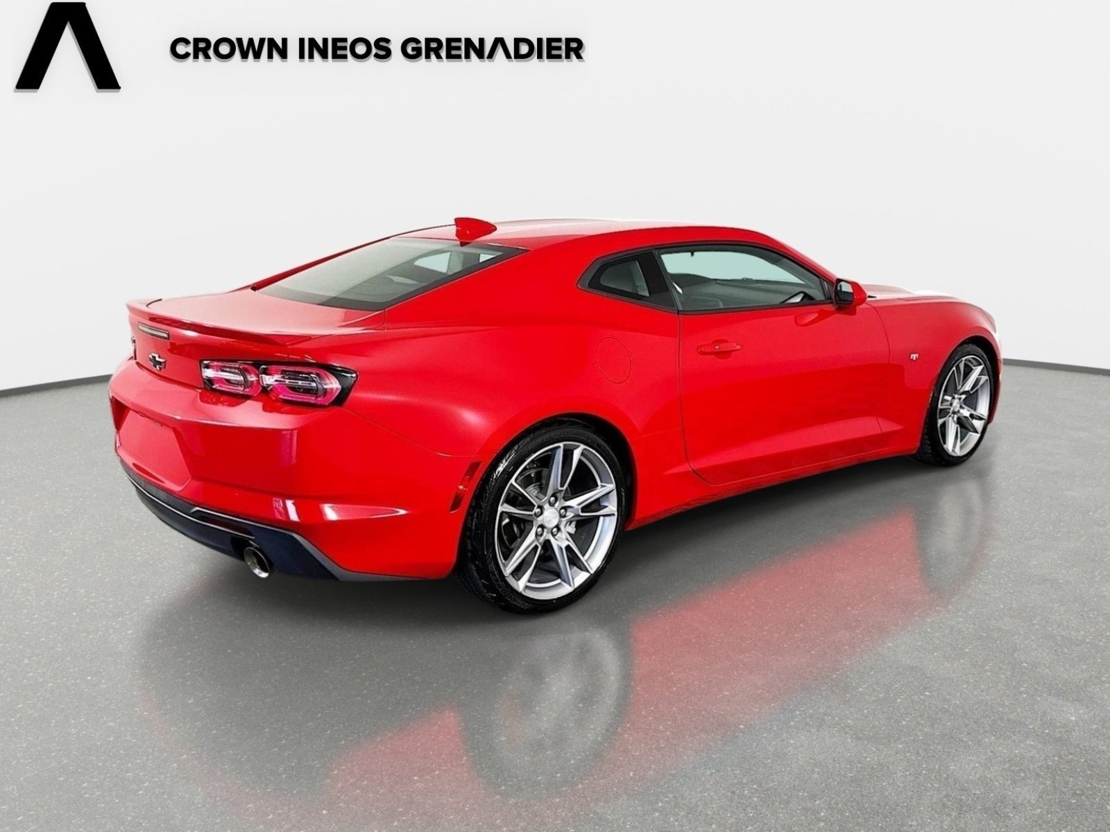 Used 2021 Chevrolet Camaro LT w/ RS Package RWD image 4